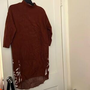 brown and white warm dress size: L